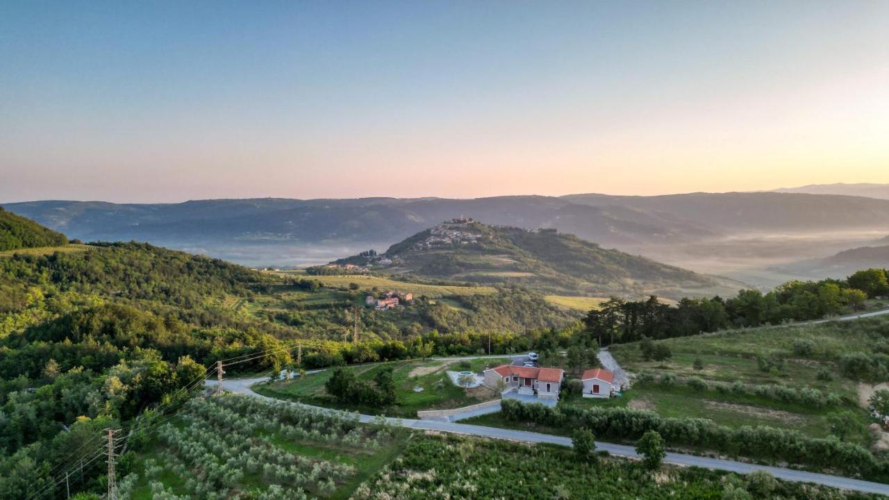 Villa Meloni Motovun Buitenkant foto